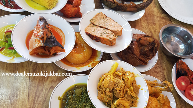 Daftar 3 Tempat Makanan di Kebon yang Sirih Wajib Dicoba